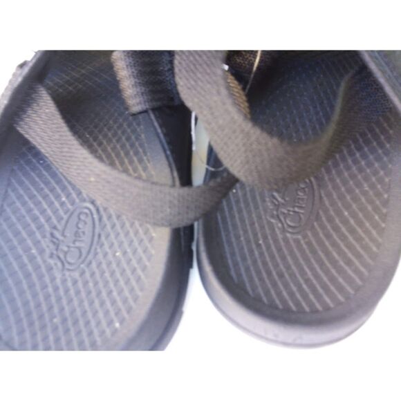 Chaco's Woman 8 Lowdown Sandal Black Lightweight Low Profile Z Strap Black - Picture 5 of 8